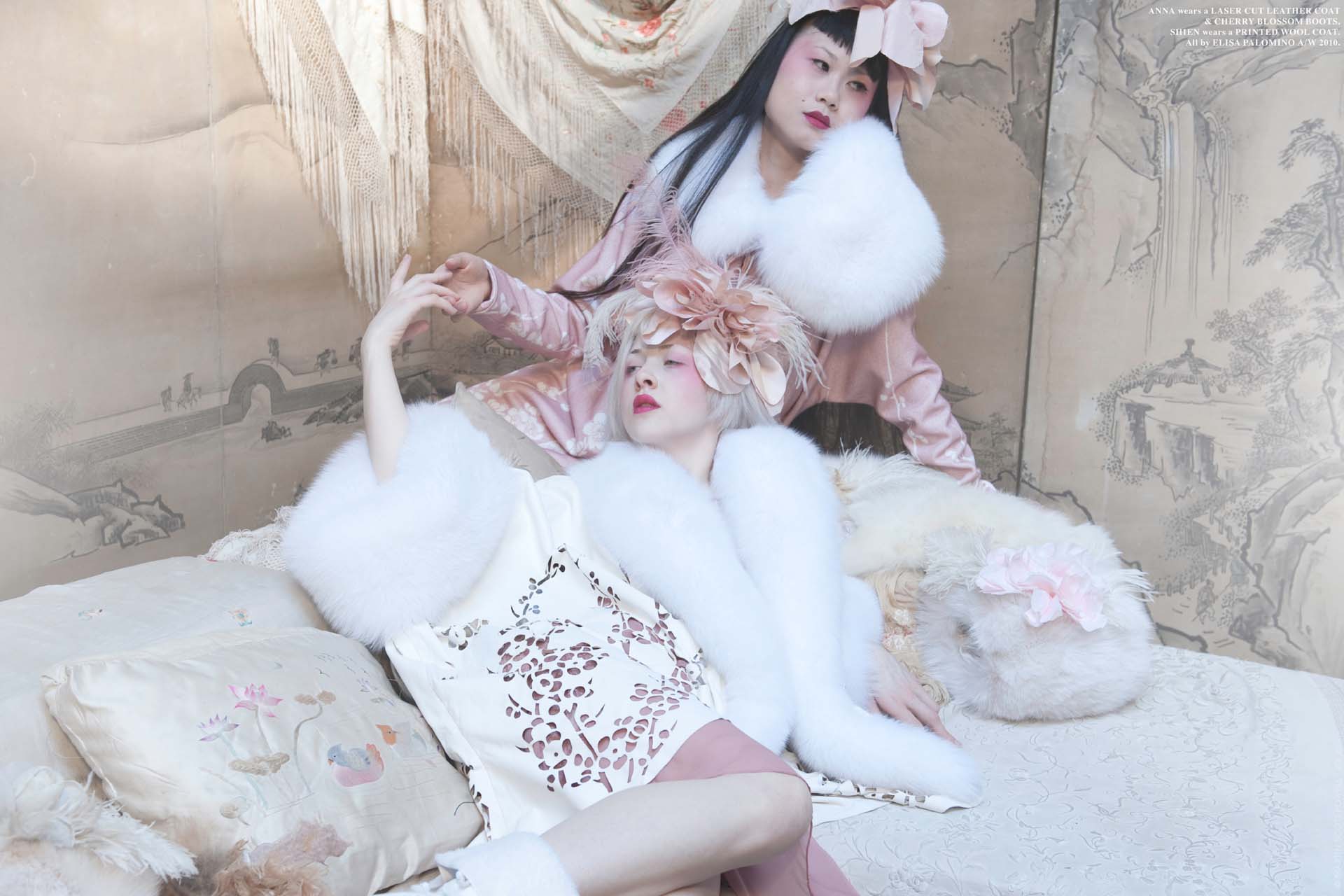 Elisa Palomino, Advertisement Campaigns and Backstage” width=